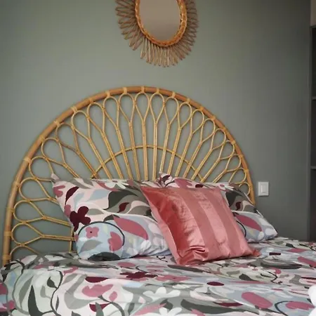 Theview, Piscine Et Sauna Le Puy-en-Velay